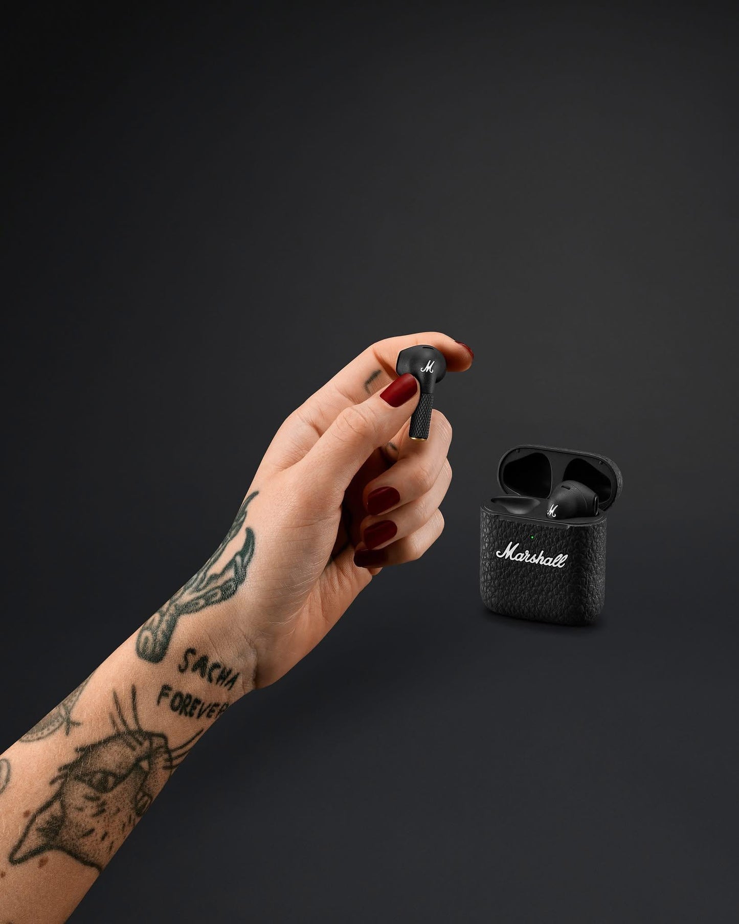 🎧 Marshall Wireless Earbuds – Premium Sound Meets Iconic Style